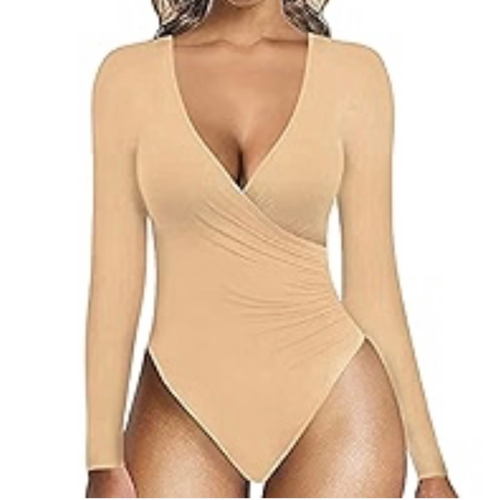 Soft stretchy bodysuit size medium new with tags